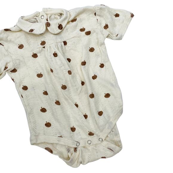 Kate Quinn Cream Pumpkin Onesie Bodysuit - Picture 1 of 4